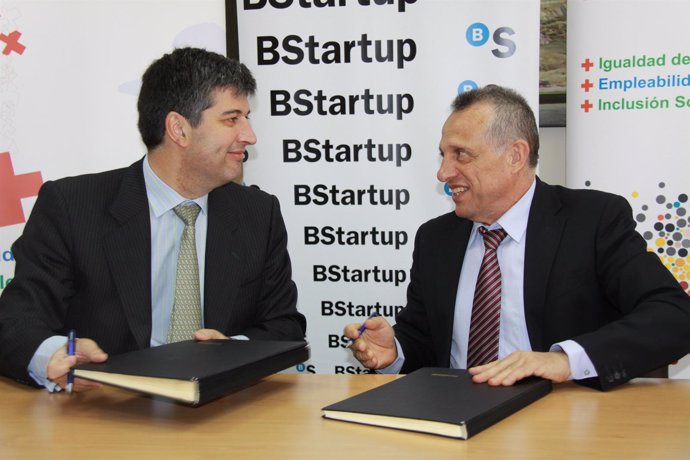 Cuz Roja y Banco Sabadell firman un convenio para ofrecer financiación 