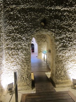 Interior de las cisternas romanas de Monturque