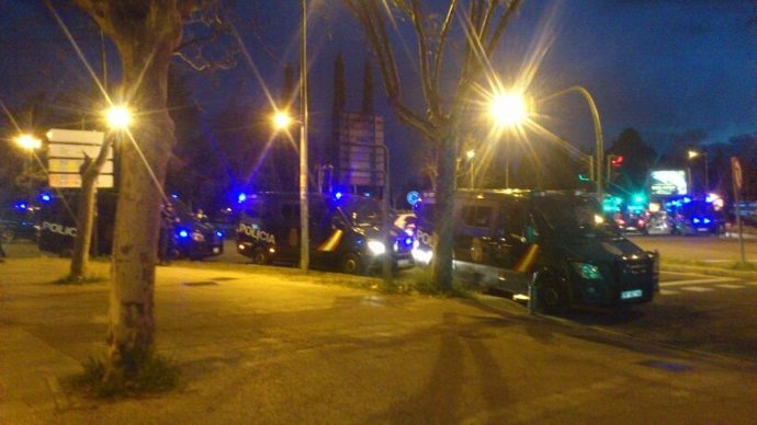 Ciudad Universitaria con policía