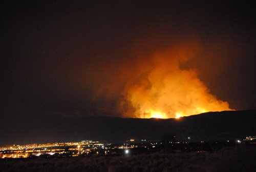El frente de Alhama en el incendio de Sierra de Gádor, desde Almería