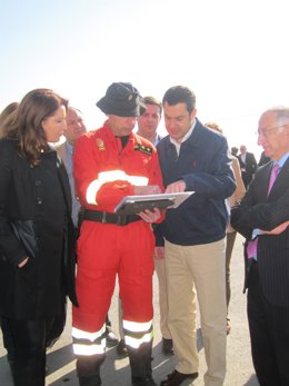 Juan Manuel Moreno y Carmen Crespo en Sierra de Gádor