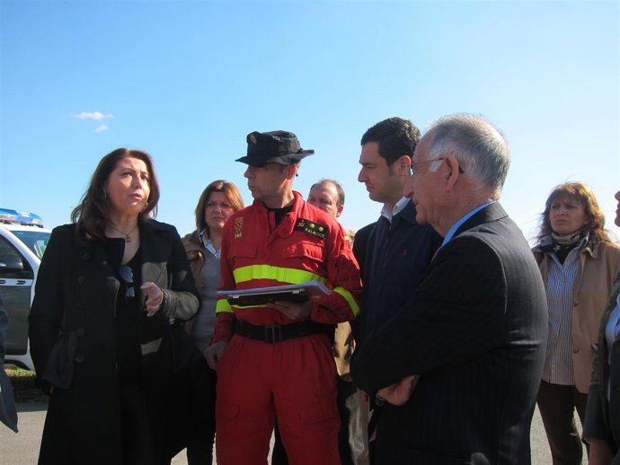 La delegada del Gobierno en Andalucía, Carmen Crespo, junto a un miembro de la U