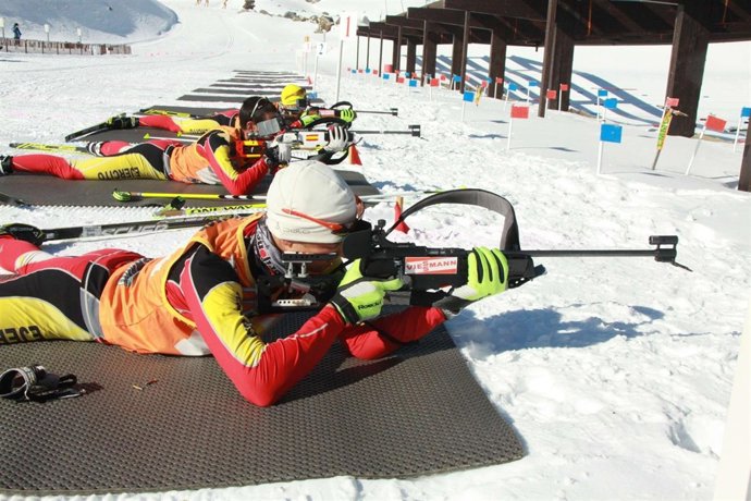 Tiro con carabina en la estación de Candanchú