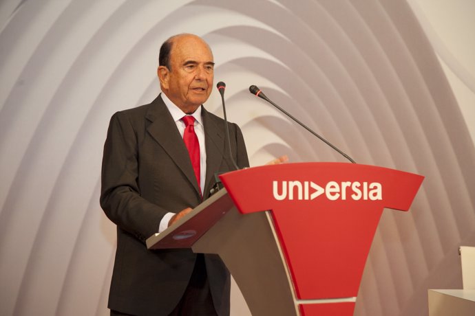 El presidente de Universia y Banco Santander, Emilio Botín