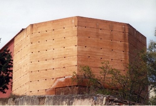 Torre Mochada De Cáceres