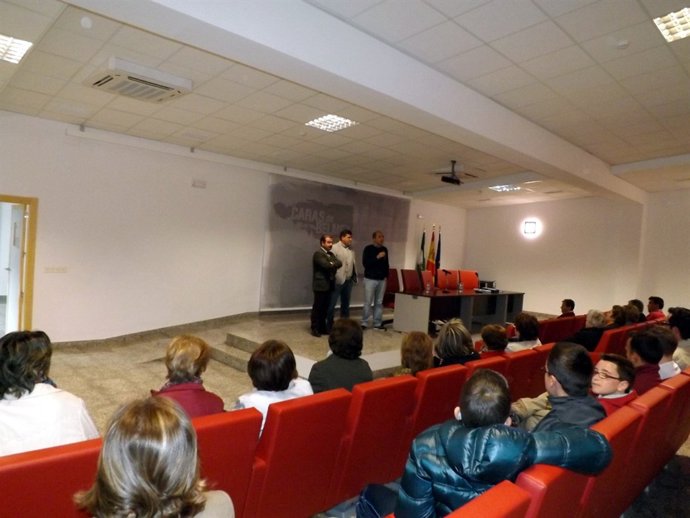 Presentación del proyecto del polideportivo de Bélmez de la Moraleda