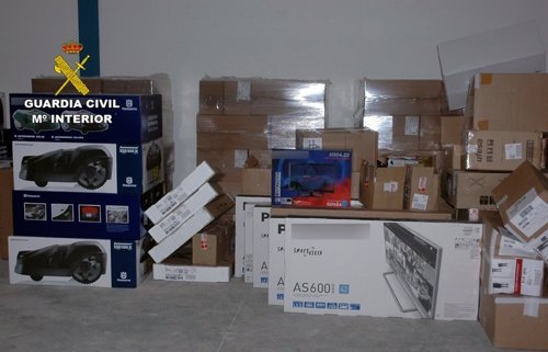 Material recuperado en naves de la provincia de Valladolid