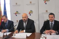 Martínez dice que ampliar el puerto de Palma es una buena noticia porque supone una inversión para ser más competitivos