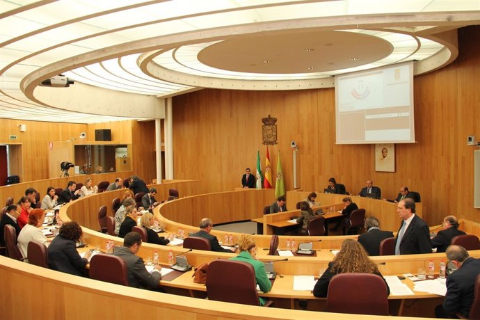 Salón de plenos de la Diputación de Granada