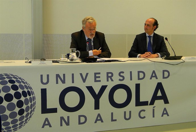 El Defensor del Pueblo Andaluz, Jesús Maeztu, en la Universidad Loyola Andalucía