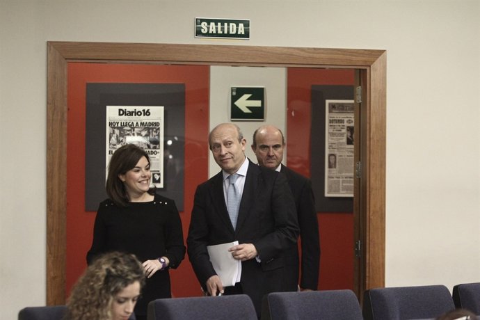 Wert, De Guindos y Santamaría