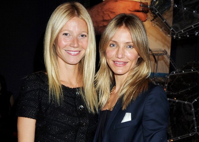 LONDON, ENGLAND - OCTOBER 05:  (EMBARGOED FOR PUBLICATION IN UK TABLOID NEWSPAPE