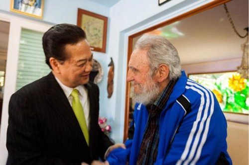Fidel Castro y primer ministro de Vietnam