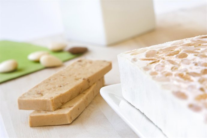Turrón mazapán dulce 