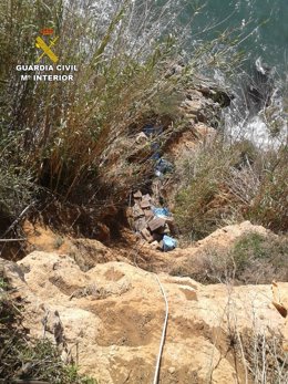 Fardos de hachís en el alcantarillado