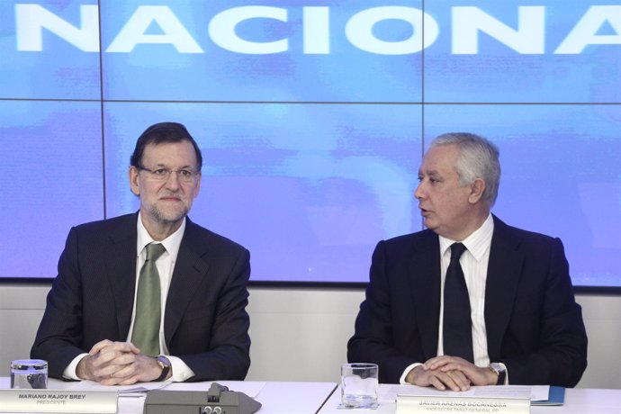 Mariano Rajoy y Javier Arenas, en Génova
