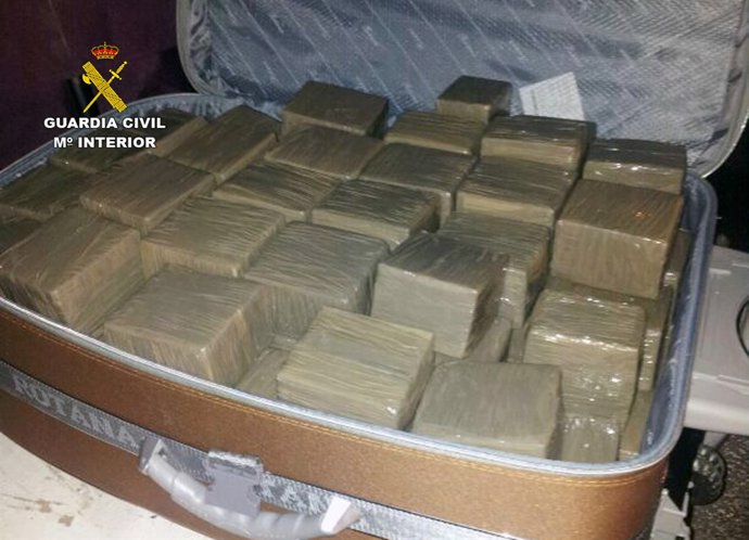 Hachís oculto en furgoneta