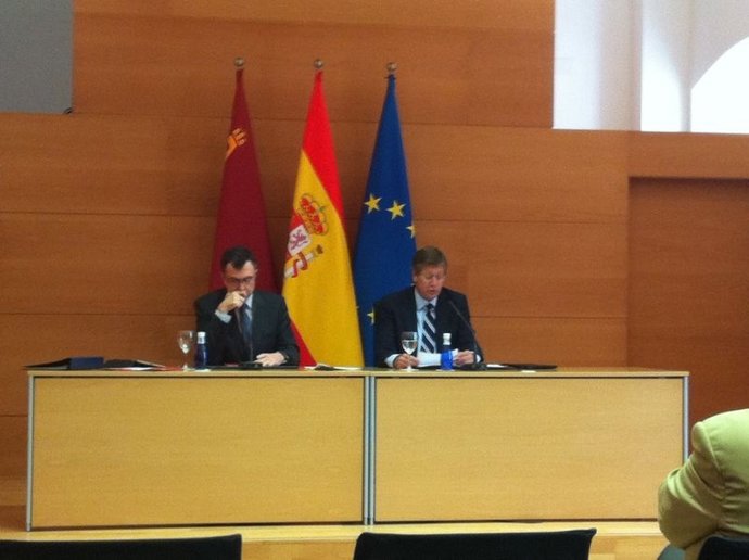 Bernal y Ballesta en rueda de prensa tras Consejo de Gobierno