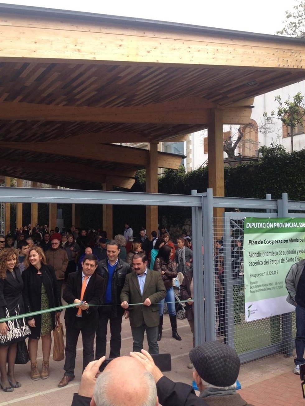 Inauguración de cubierta del auditorio del Parque del Santo Cristo de Cazorla