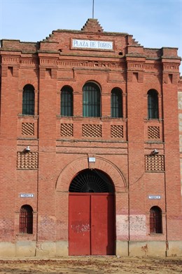 PLAZA DE TOROS , TALAVAERA