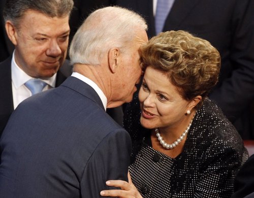 El vicepresidente de EEUU, Joe Biden, y la presidenta de Brasil, Dilma Rousseff