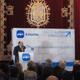 Agustín Iglesias Caunedo en la convención del PP de Asturias