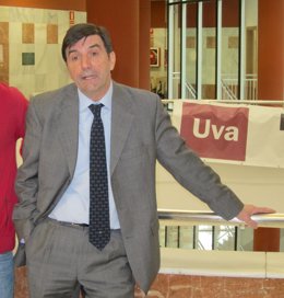 El candidato a rector de la UVA Agustín García Matilla