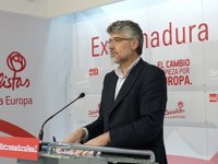 El PSOE extremeño sentencia que el Gobierno regional "sacrifica" a los ciudadanos para cumplir el objetivo de déficit