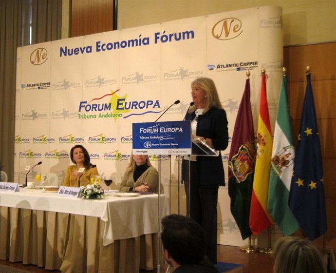 Carmen Crespo y la alcaldesa de Marbella Ángeles Muñoz