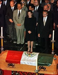 México.- Muere hija de Octavio Paz y es sepultada junto a su madre