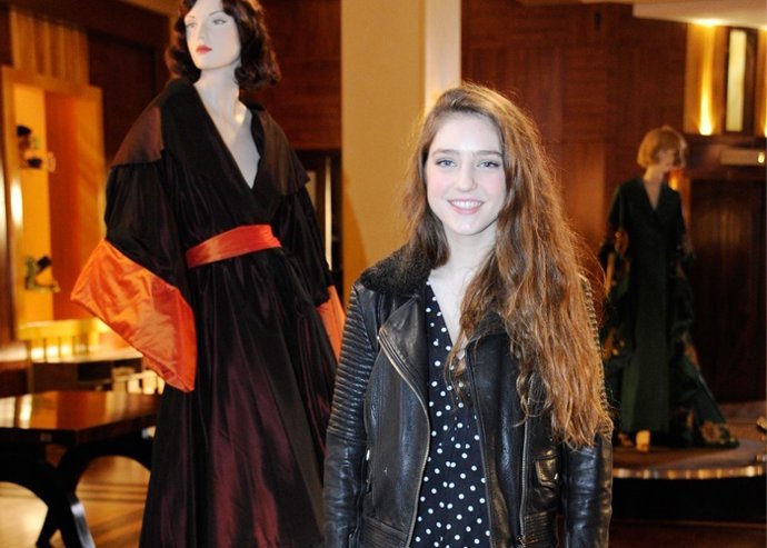 Conoce todo sobre birdy, 17 años que pone voz a la serie Velvet