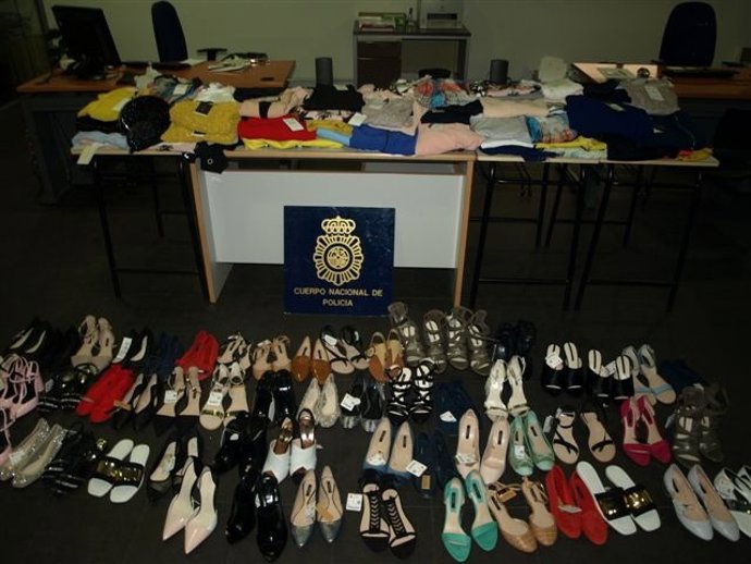 Artículos sustraídos por valor de 6.700 euros intervenidos en un coche     