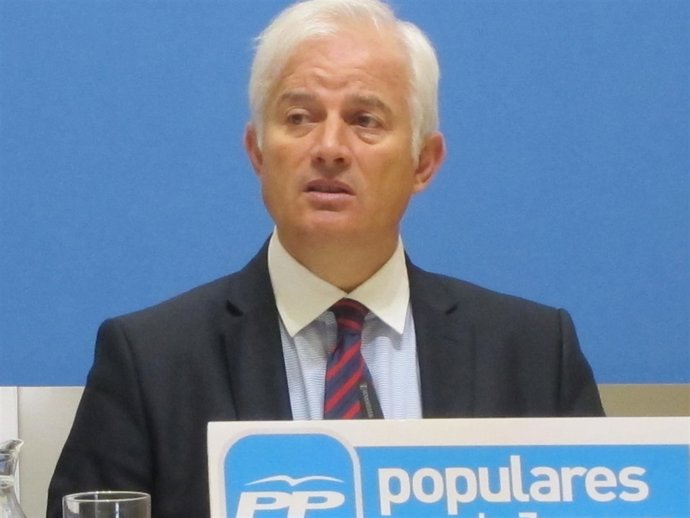 El portavoz del PP, Eloy Suárez