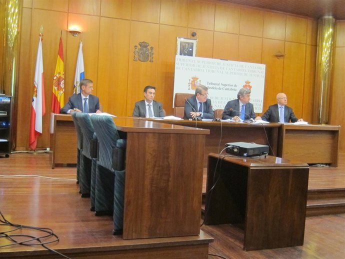 Presentación de la memoria judicial