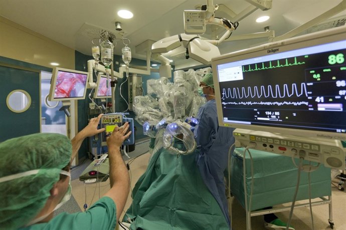 Extirpaciones de próstata por tecnología 3D del robo Da Vinci