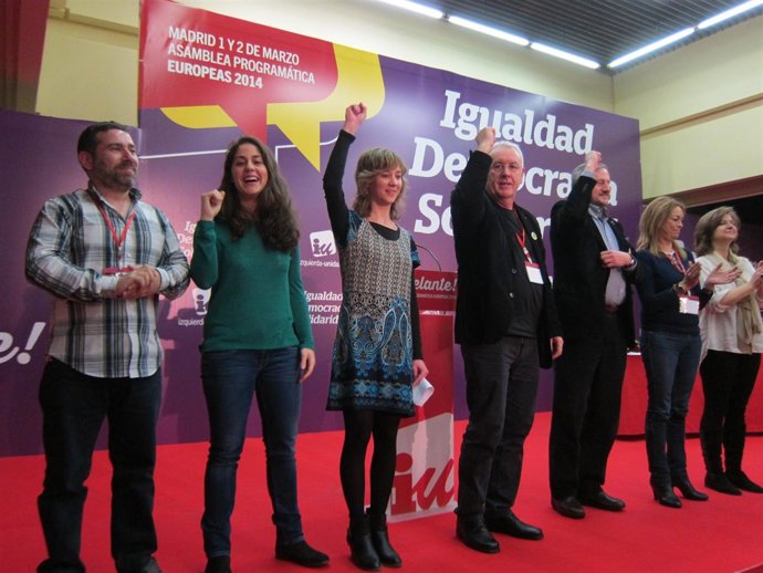 Cayo Lara con candidatos europeos de IU
