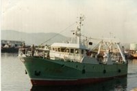 El 'Mar de Marín' está hundido a 57 metros de profundidad, pero el mal tiempo impide a los buzos sumergirse