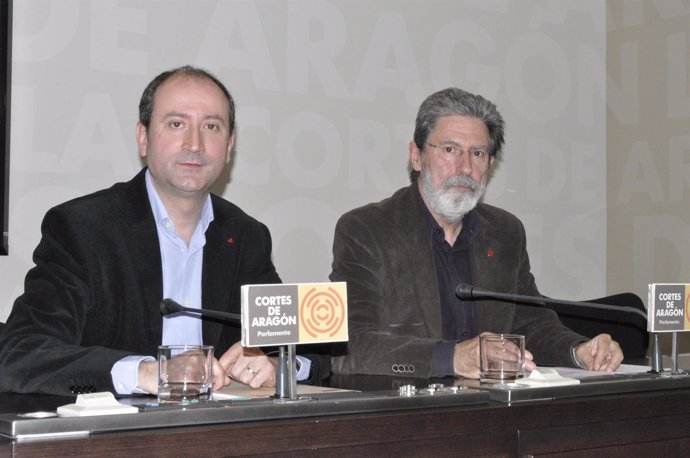 Luis Ángel Romero y Adolfo Barrena, de IU. 