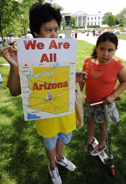 Ley contra inmigrantes en Arizona 