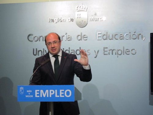 El consejero de Educación, Universidades y Empleo, Pedro Antonio Sánchez