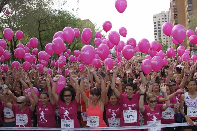 11.000 Inscritas En La Carrera De La Mujer