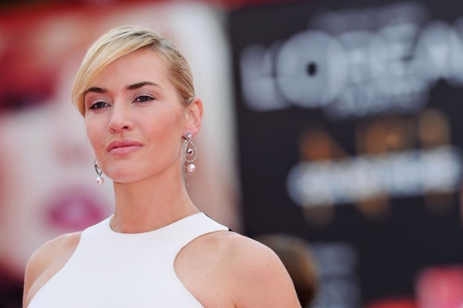 Kate winslet titanic desnudo avergonzada aterrada atormentada no firma fotos