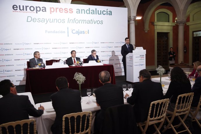Juan Manuel Moreno, en los Desayunos de Europa Press Andalucía