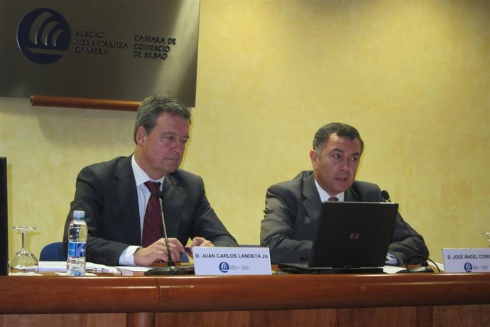 Juan Carlos Landeta y José Ángel Corres (Cámara de Bilbao)