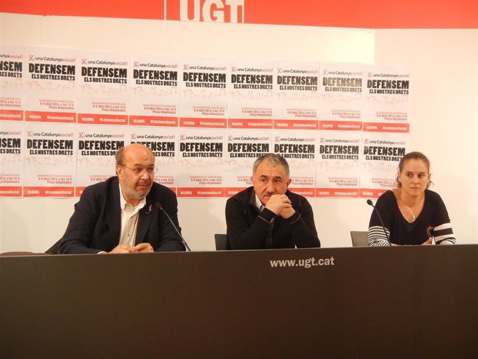 De izq a dcha, Gallego (CC.OO.), Àlvarez (UGT), Recuero (Usoc)