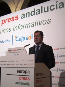 Juan Manuel Moreno, en los Desayunos de Europa Press Andalucía