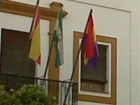 Suspendido cautelarmente el izado de la bandera republicana en el Ayuntamiento de Villaverde