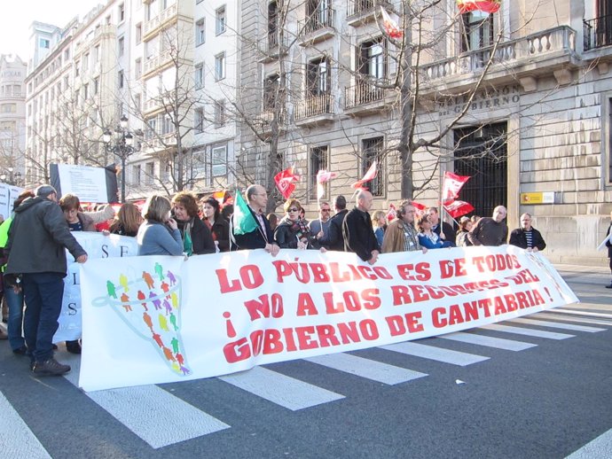 Manifestación de empleados públicos en Santander