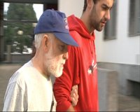 El juez cree que la cárcel no es "el lugar más conveniente" para que Bolinaga siga el tratamiento contra el cáncer