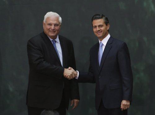 El presidente panameño, Ricardo Martinelli, y el mexicano, Enrique Peña Nieto
